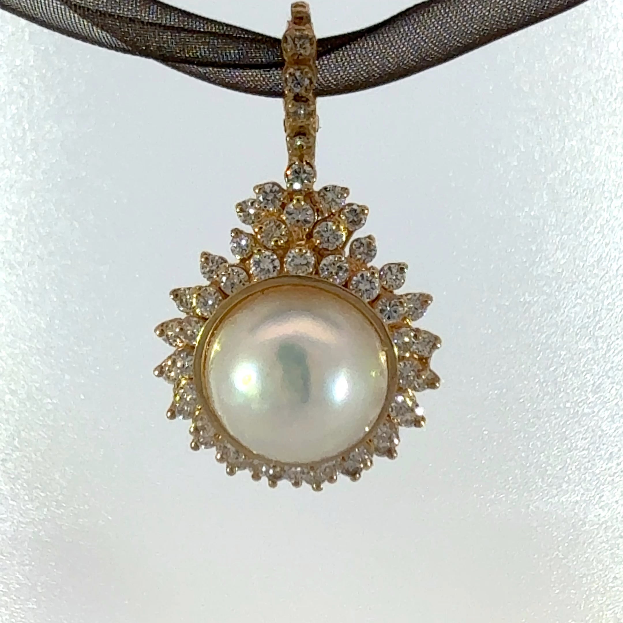 Yellow Gold Pearl Halo Pendant