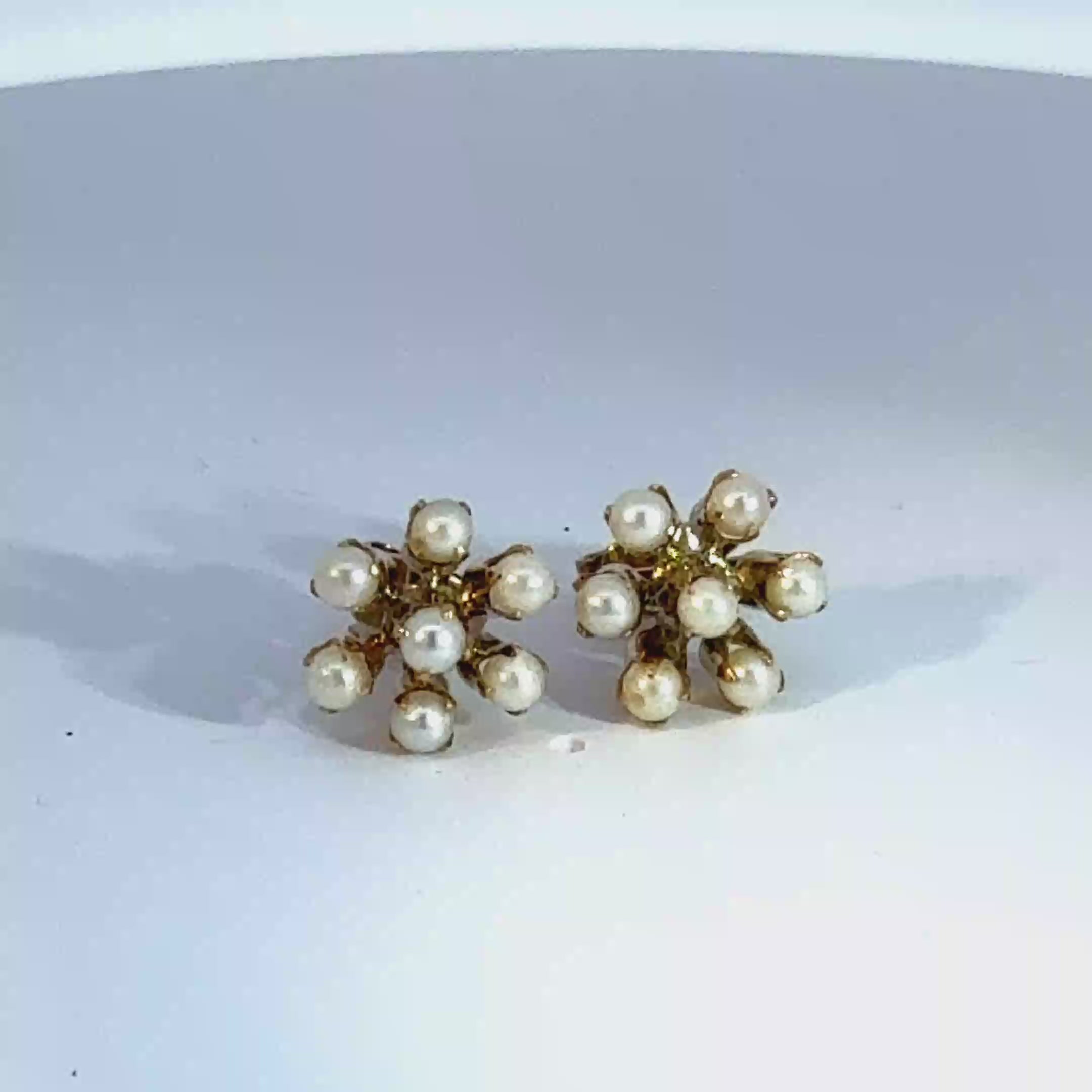 14K Yellow Gold Stud Pearl Earrings